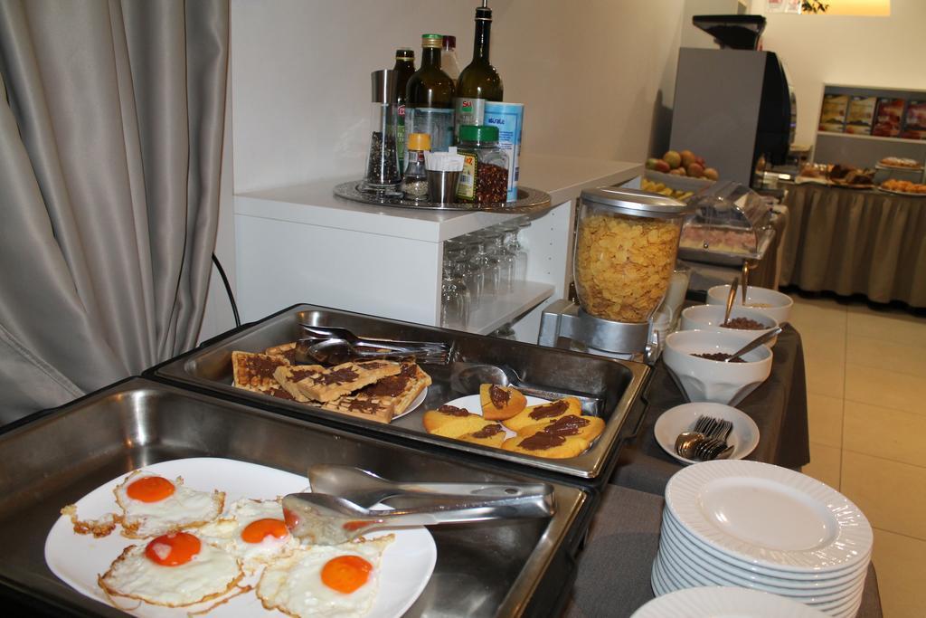 Hotel Sant'Elena Rimini Extérieur photo