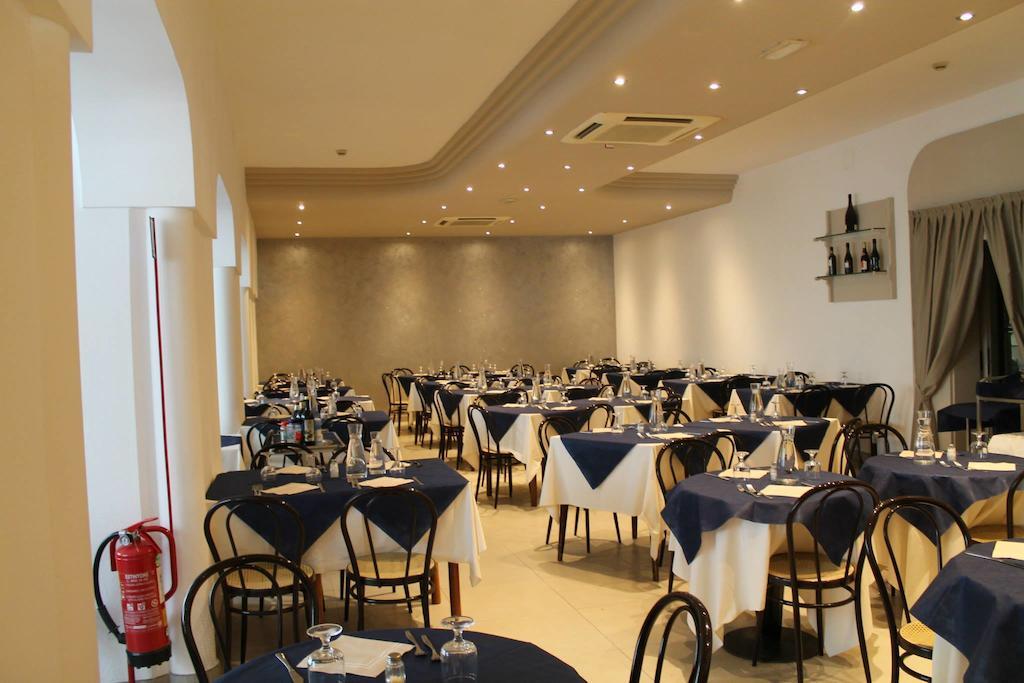 Hotel Sant'Elena Rimini Extérieur photo